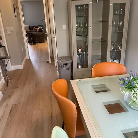 Mayfair Tatil Evi